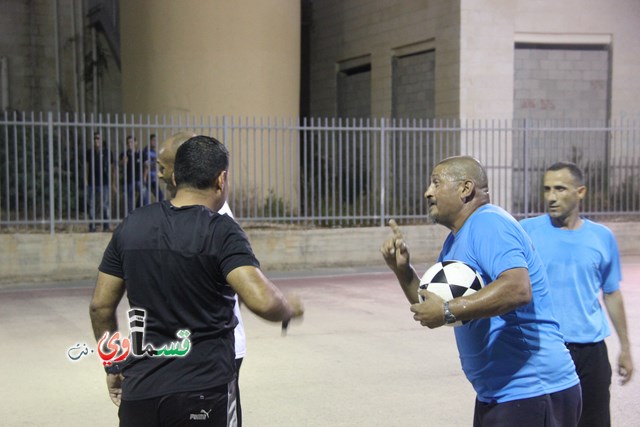  فيديو: والد الشهيد صهيب يفتتح الدوري بثلاثة مباريات..وفوز البلدية والسحيلة واصدقاء صهيب وخسارة المحفور 